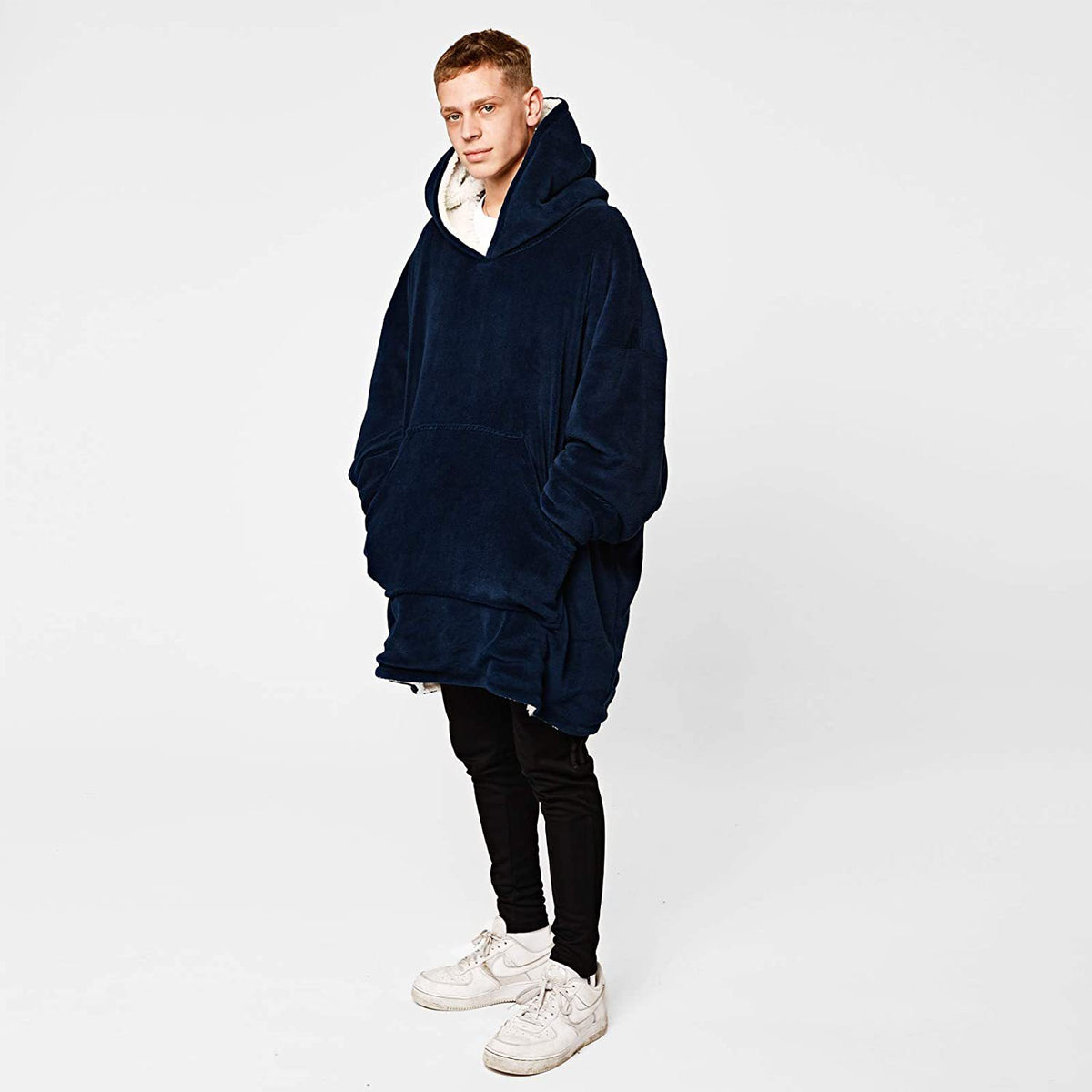 Toasty Hoodie sherpa wearable blanket, product photo 6